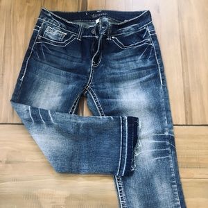 Women’s Shhyanne Capris